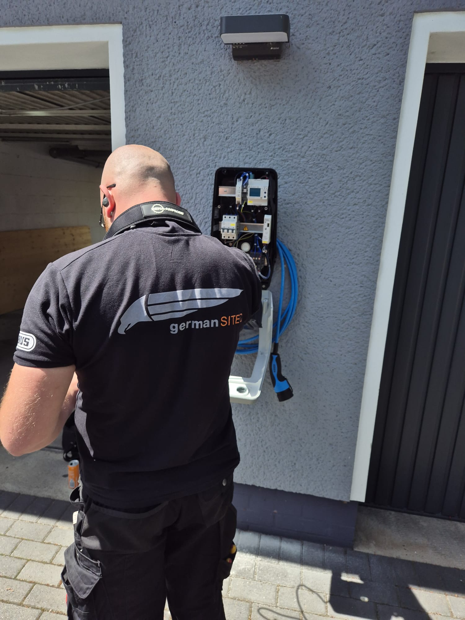 Installation von Elektroladesäulen